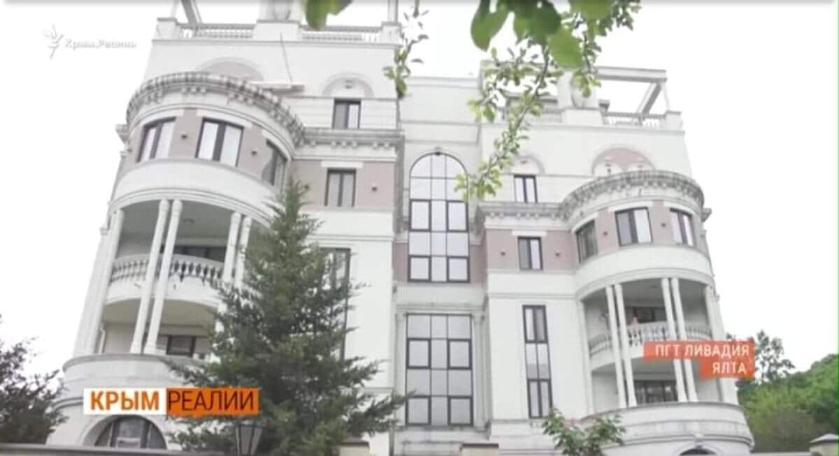 Volodimir Zelensky ar putea rămâne fără apartamentul din Ialta. Autoritățile din Crimeea ar putea naționaliza proprietatea – VIDEO