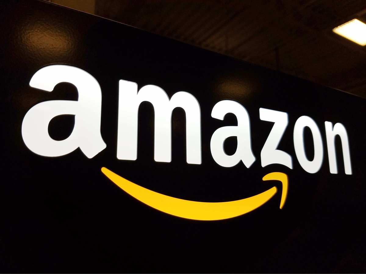 Angajaţii Amazon din Staten Island au votat în favoarea participării la primul sindicat al unui depozit al companiei din SUA