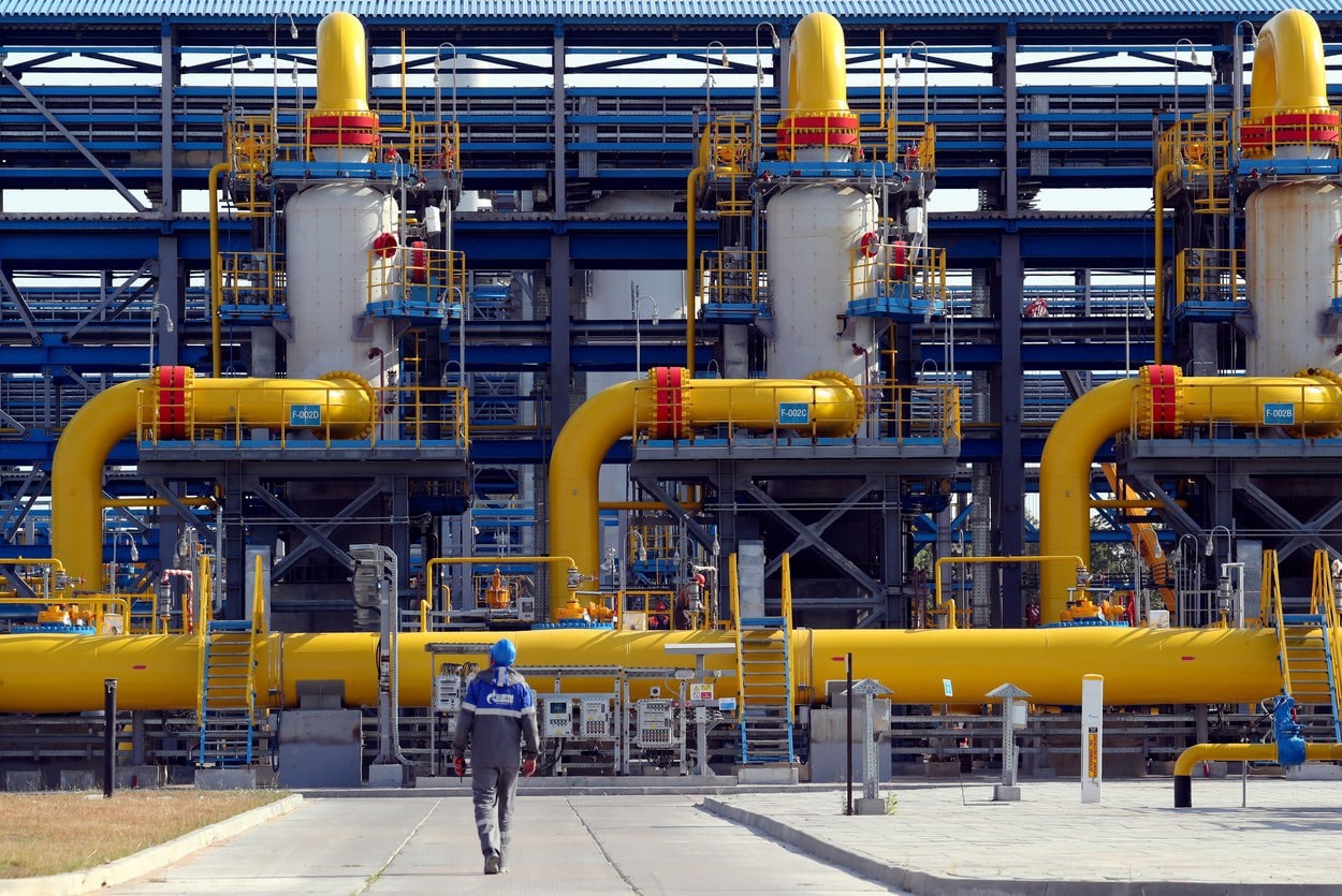 Exportăm gaz ieftin și importăm îngrășăminte scumpe