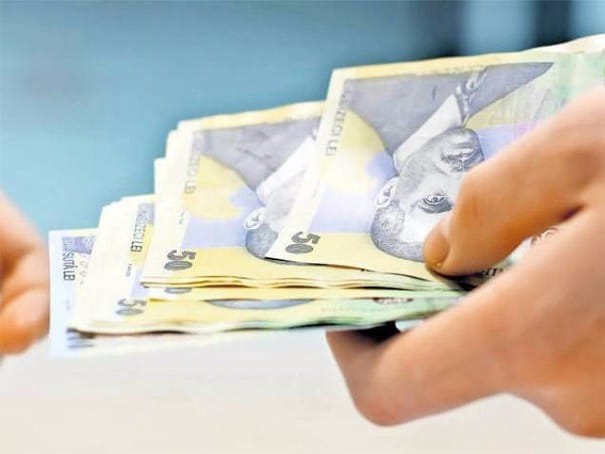Salariile ridicate de la stat omoară economia reală. Se refuză munca