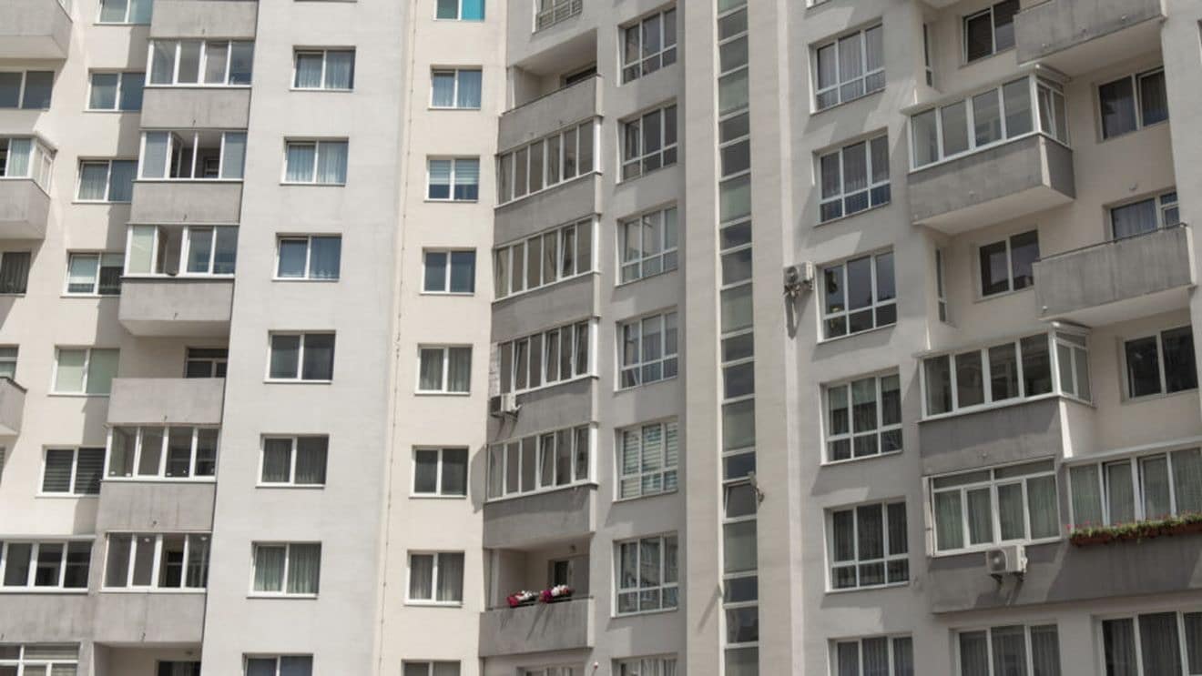Blocarea construirii de locuințe a ridicat chiriile