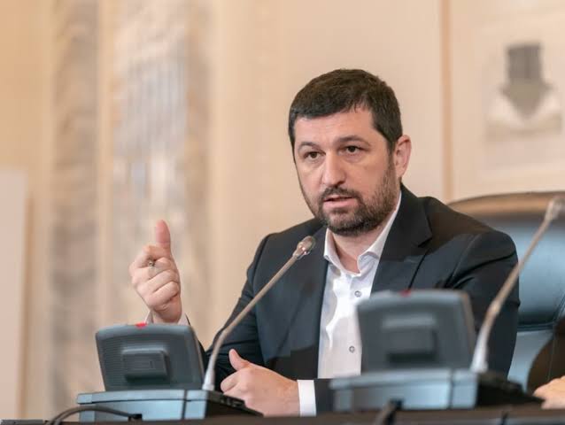 Marius Lulea: România nu poate deveni prosperă fără profesori bine pregătiți și bine plătiți