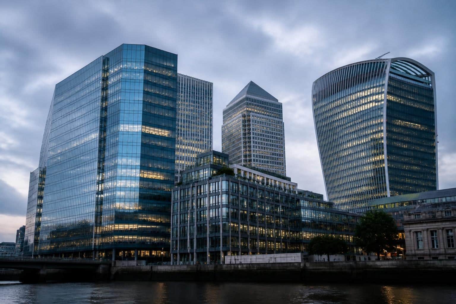 John Hutton, propus de creditorii Thames Water pentru conducerea companiei în planul de redresare